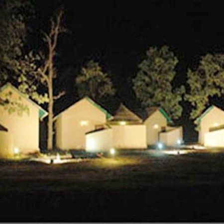 Отель Tiger Lagoon Bandhavgarh National Park Экстерьер фото